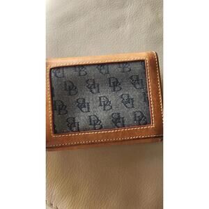 Dooney & Bourke Vintage Signature Logo Black Canvas W/Brown Leather Trim Wallet